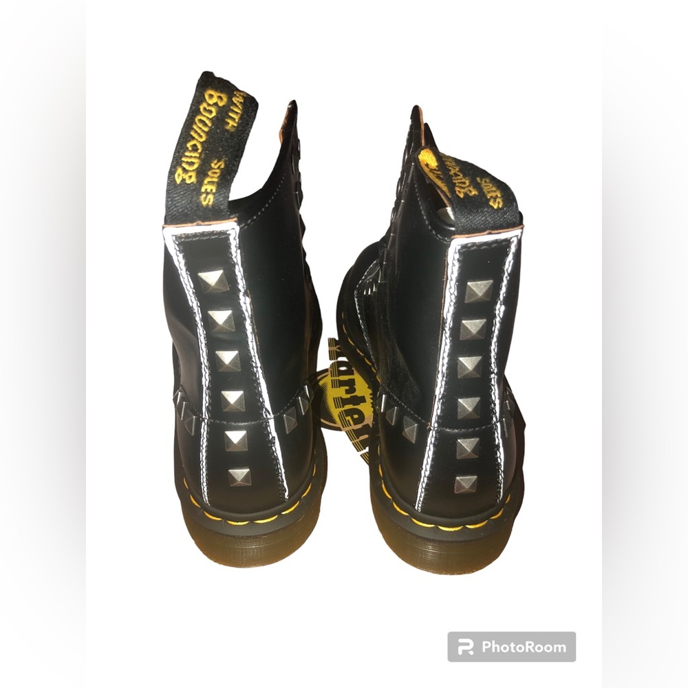 Dr. Martens 1460 Stud Rolled Vintage Smooth Boots - Picture 5 of 9